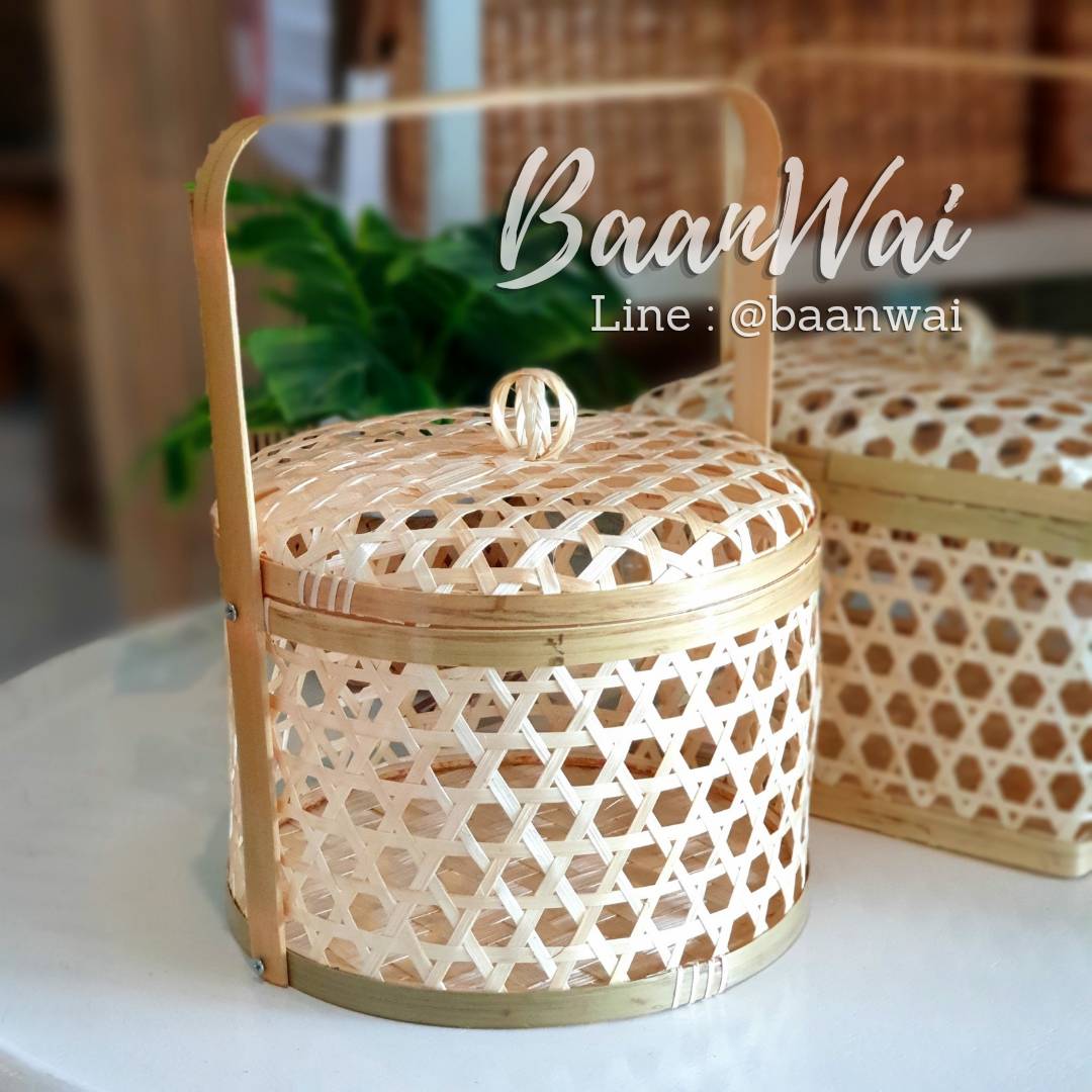 ปิ่นโตไม้ไผ่ ปิ่นโตชะลอม ทรงเหลี่ยม ขนาด 8.5 นิ้ว