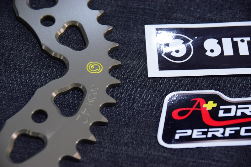 สเตอร์หลัง Sitta จาก Italy สำหรับ R1 2015+