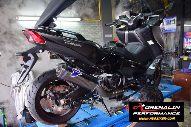 ท่อ Termignoni full system สำหรับ Tmax 560 / 530 2017+ (For Exhibition only)