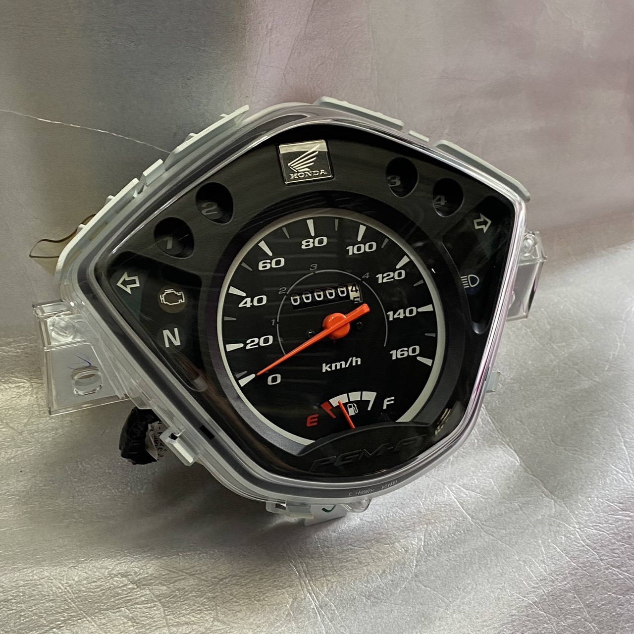 37200-KWW-651 มาตรวัดความเร็วทั้งชุด (KPH) WAVE110i ปี2011, เวฟ110ไอ 2013สตาร์ทเท้า อะไหล่แท้ HONDA