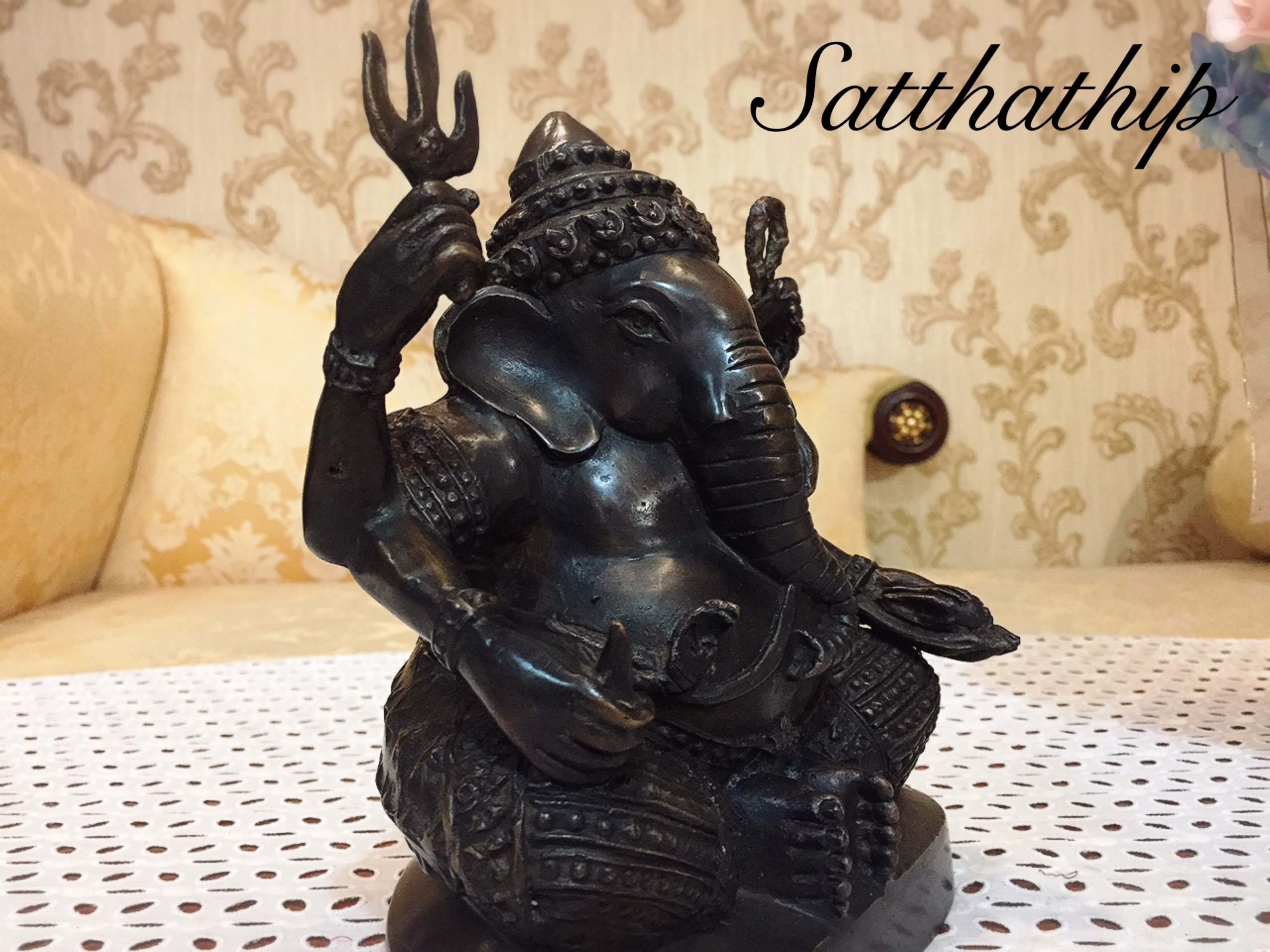 พระพิฆเนศปาง พระรีนาโมจัน คณปติ (ทองเหลือง รมดำ) - Ganesha: Lord of Success