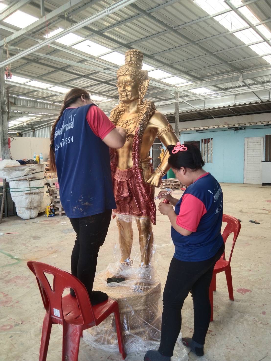 ท้าวจตุโลกบาล ท้าวจตุโลกบาลทั้ง 4 สูง 2.20 เมตร