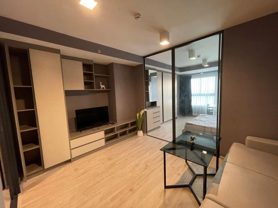 Ideo Sathorn Wongwian Yai