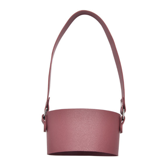 ปลอกสวมแก้วกาแฟ,ปลอกหนังสวมแก้วน้ำ,สกรีนโลโก้,ปั๊มโลโก้,ไม่รวมแก้วน้ำ