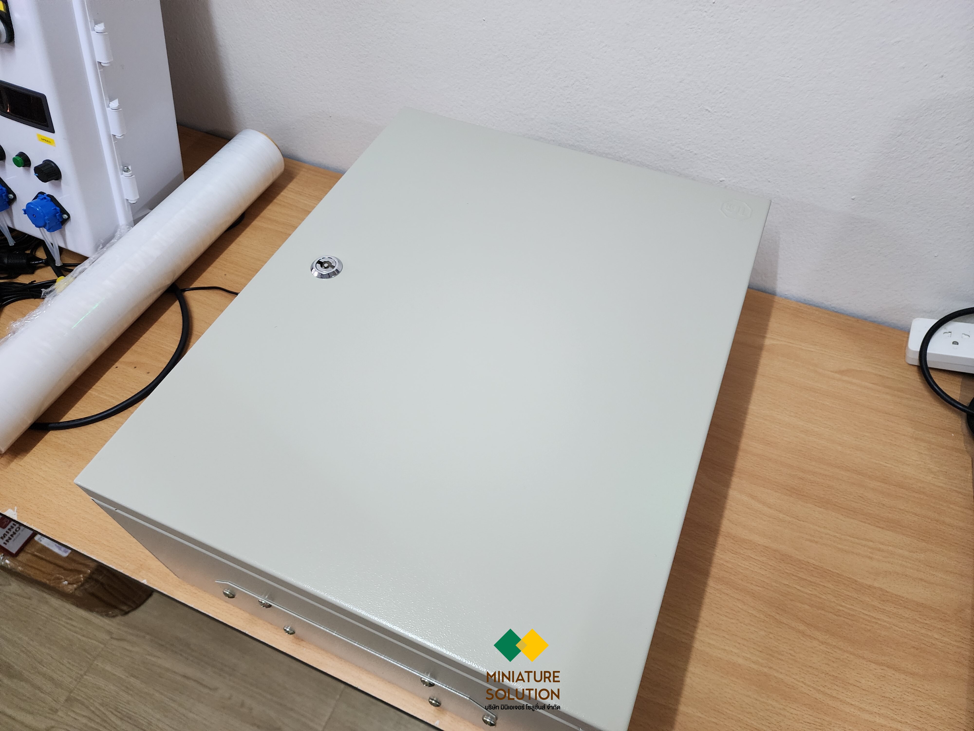 ตู้ควบคุม AHU ระบบทำความเย็นตู้คอนเทนเนอร์ วัดอุณหภูมิ ความชื้น วัดการใช้พลังงานไฟฟ้าเพื่อลดค่าไฟ