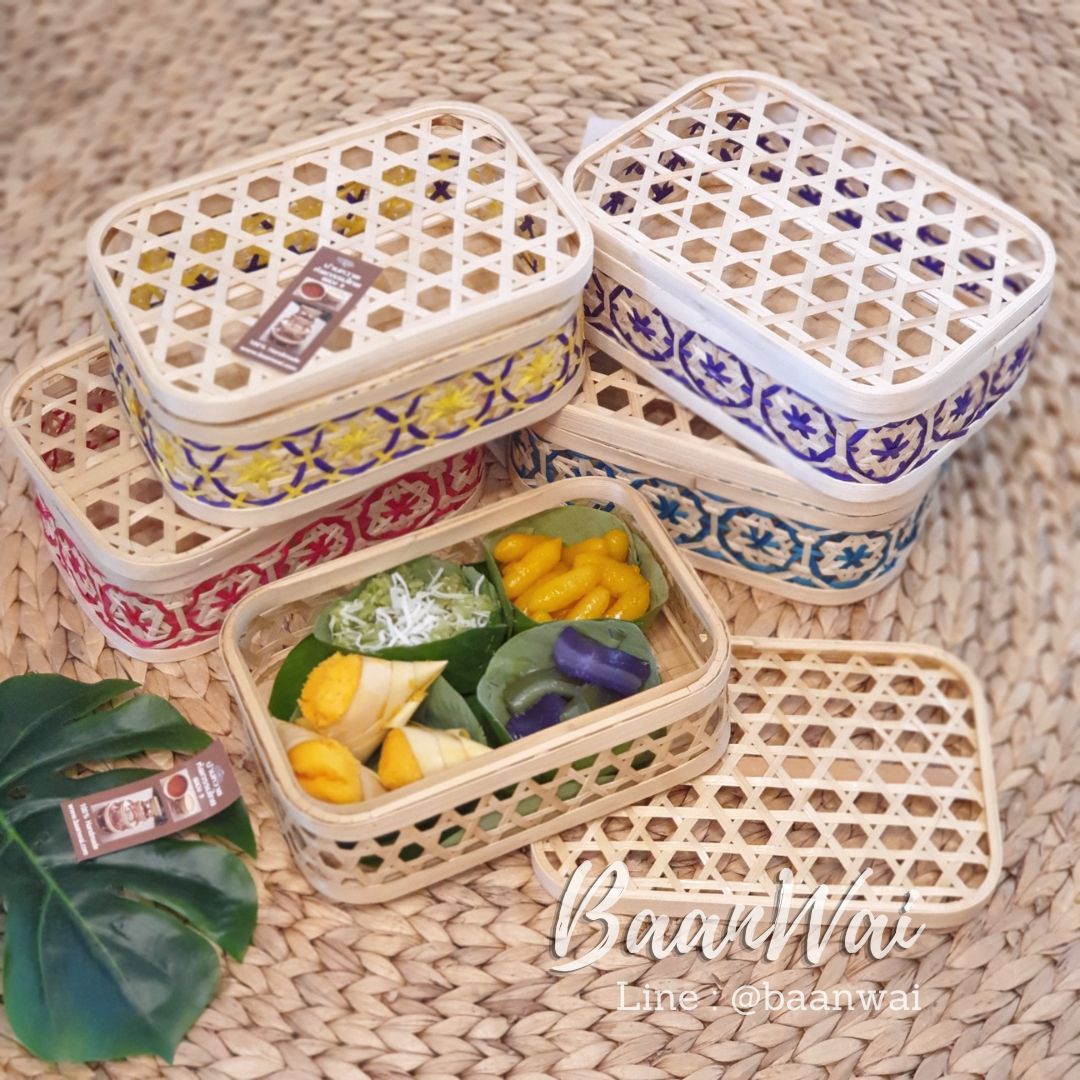 กล่องไม้ไผ่ลายพิกุล ฝาสานโปร่ง (สีแดง)