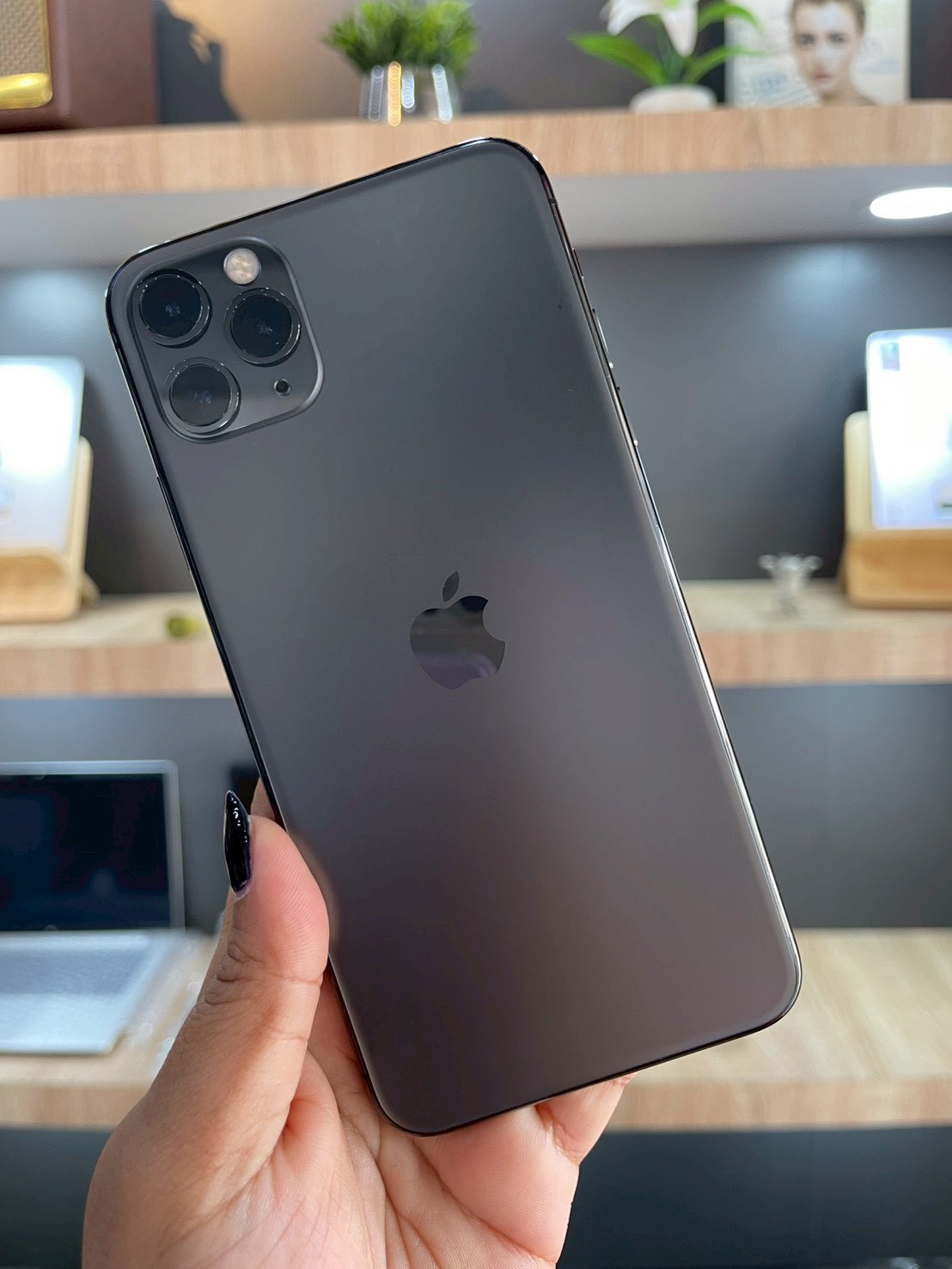 iPhone 11 Pro Max 256GB Space Gray