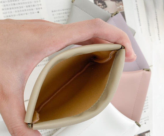 กระเป๋าใส่เศษเหรียญ,กระเป๋าใส่สตางค์,PU,สกรีนโลโก้,ขนาด9.5*12cm