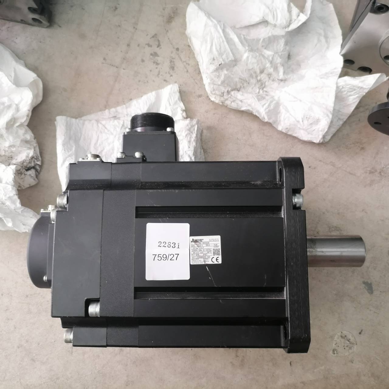 HG-SR702B MITSUBISHI SERVO MOTOR