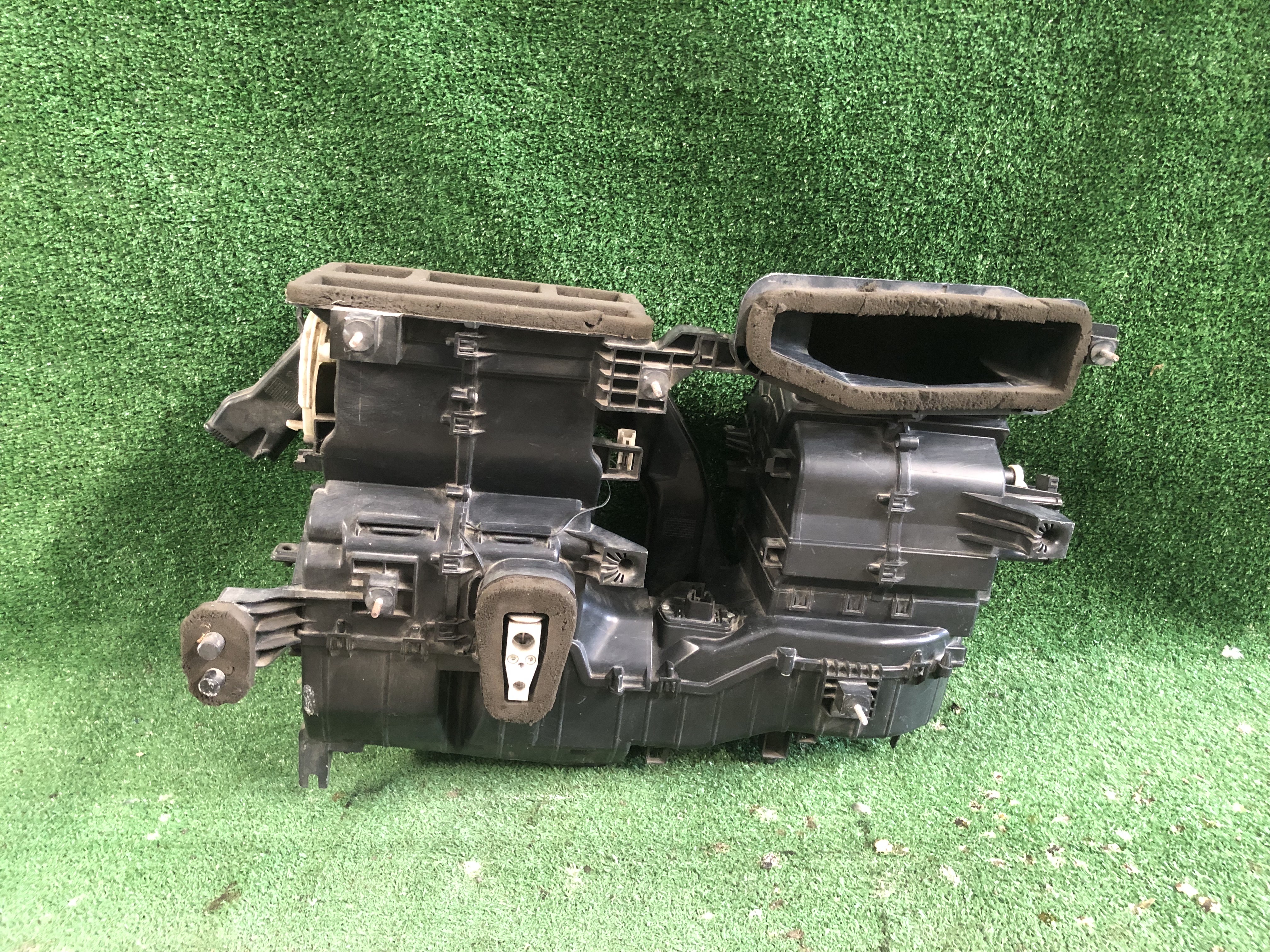 แอร์รถยนต์ Suzuki Swift