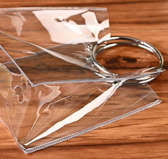 กระเป๋าใส่ของขวัญ,กระเป๋าPVC,28*15*25cm,18*10*20cm,หูหิ้วแบบกลม