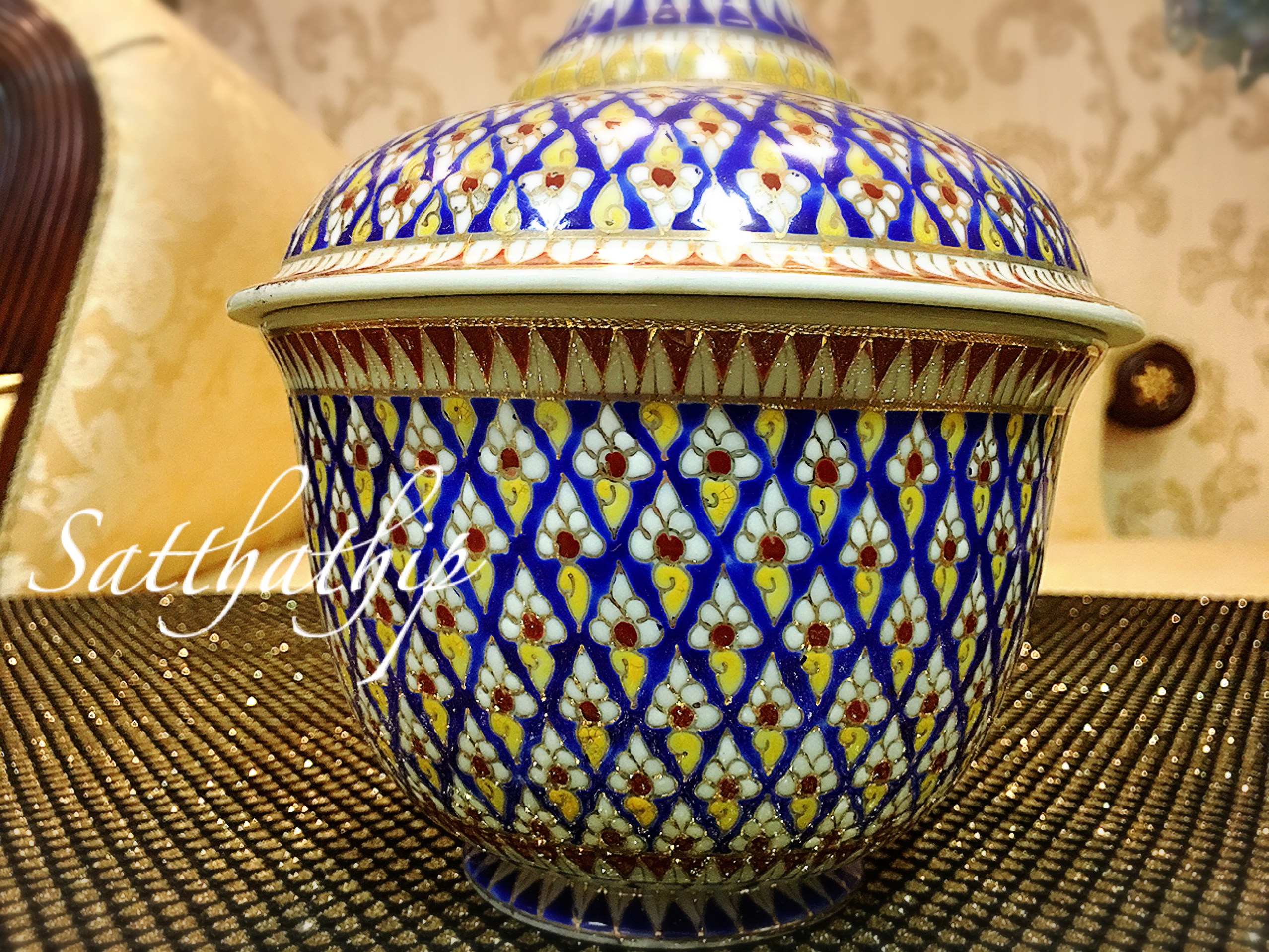 โกศอัฐิ เบญจรงค์ - โกศอัฐิ - โถอัฐิ