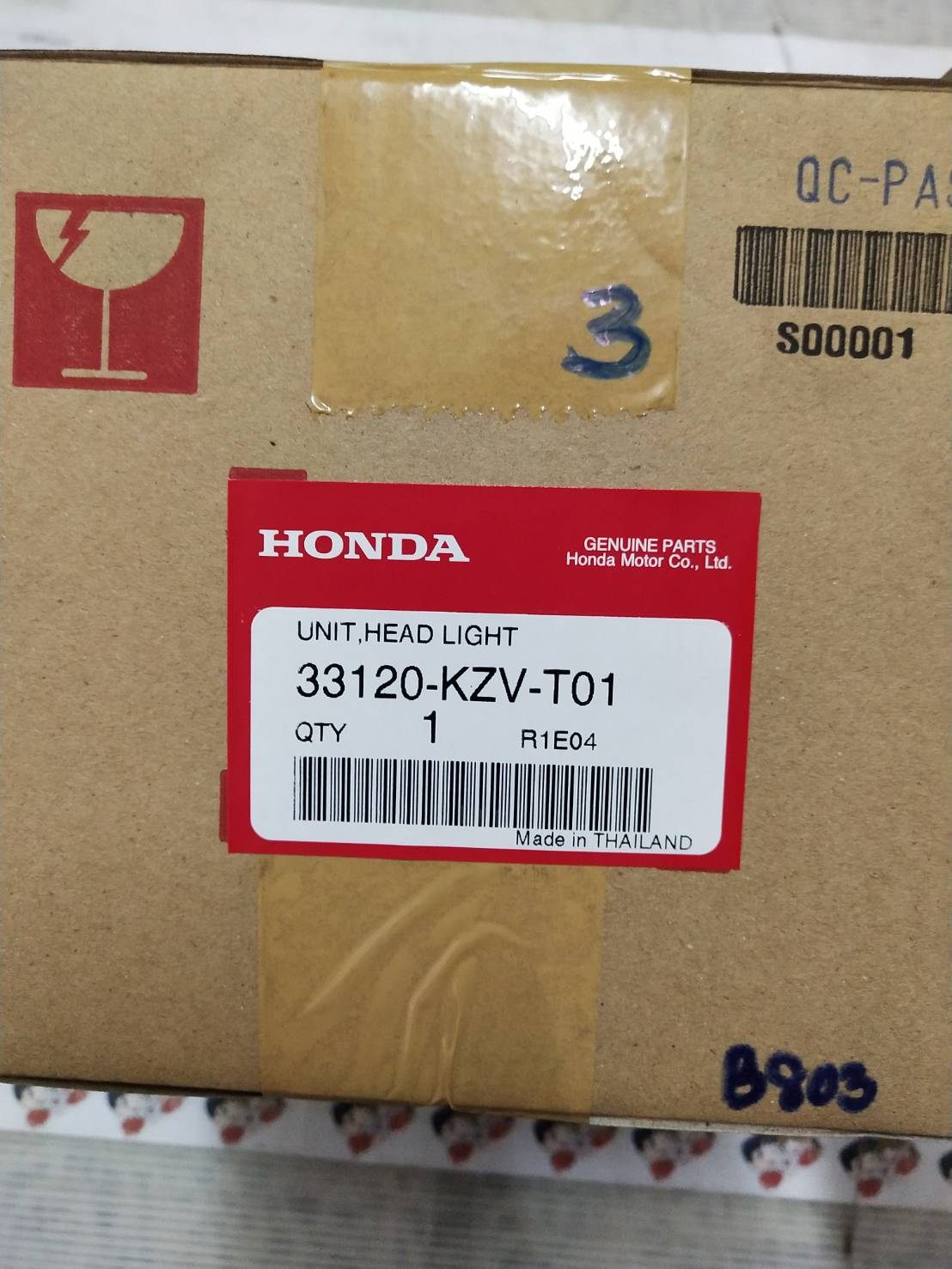 ชุดไฟหน้า สำหรับรุ่น DREAM110I/SUPER CUB อะไหล่แท้ HONDA 33120-KZV-T01