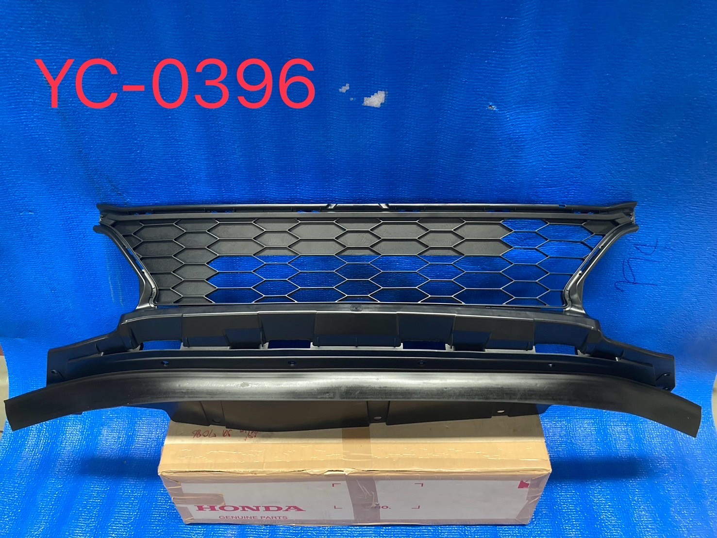ช่องลมกันชนหน้า Honda Jazz 2018+ แท้ศูนย์