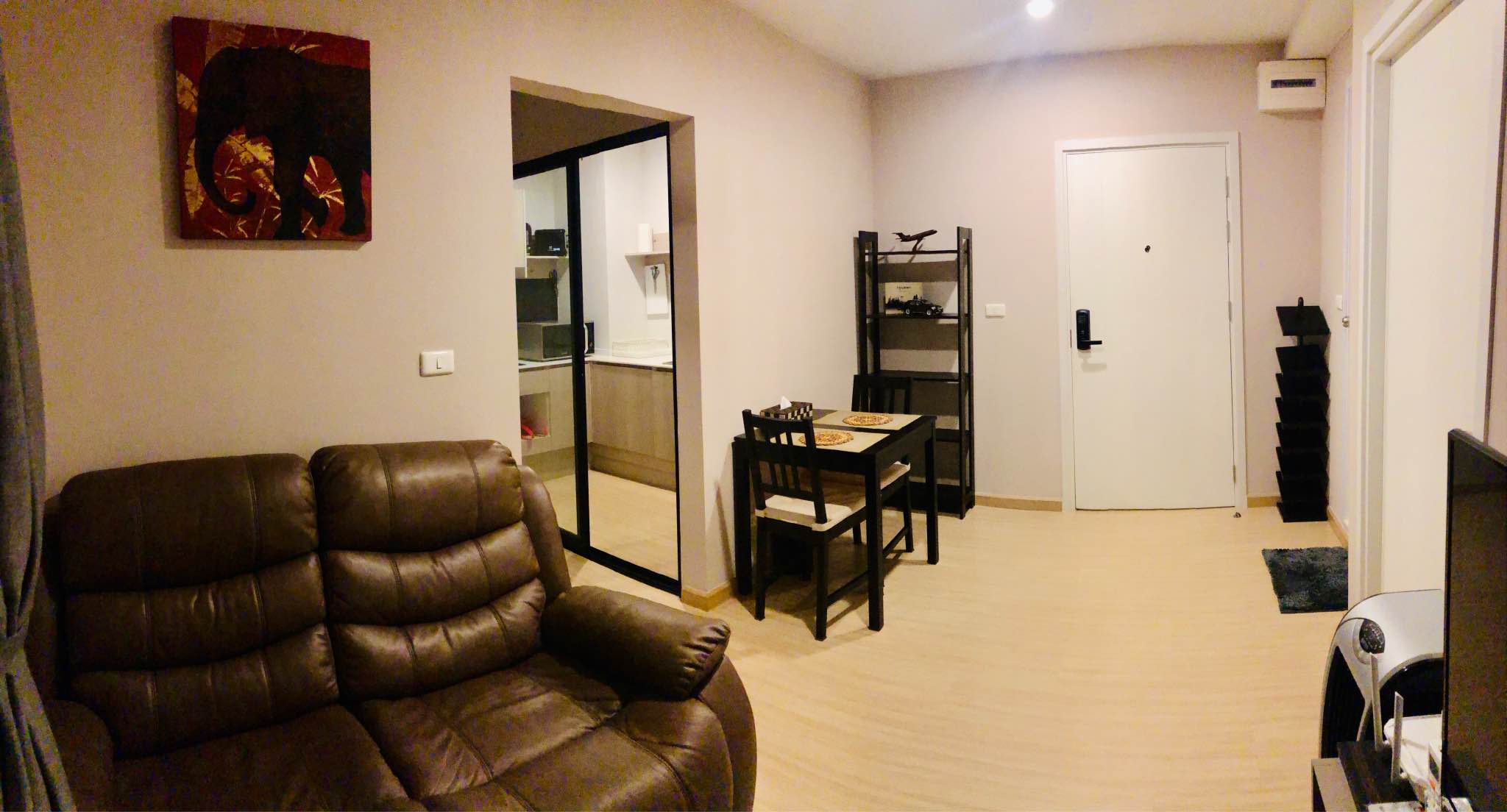 The Tree Onnut Station