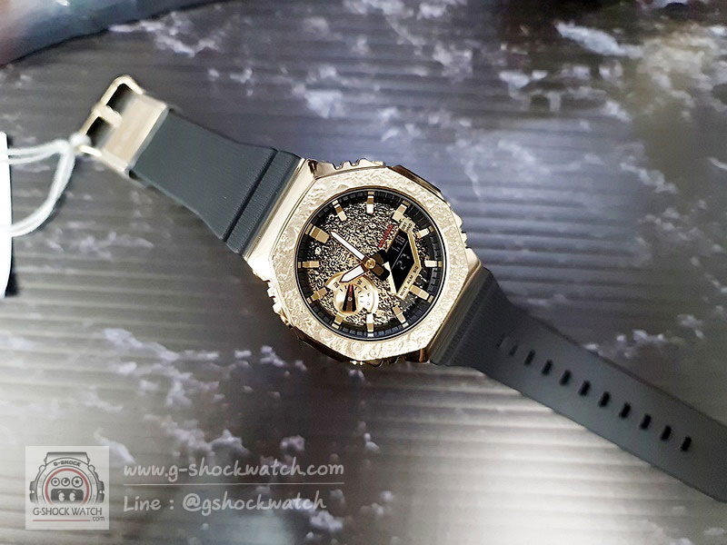 CASIO G-SHOCK นาฬิกาข้อมือ นาฬิกากันน้ำ นาฬิกาของแท้ ประกันศูนย์ CMG 1 ปี รุ่น GM-2100MG-1APFM