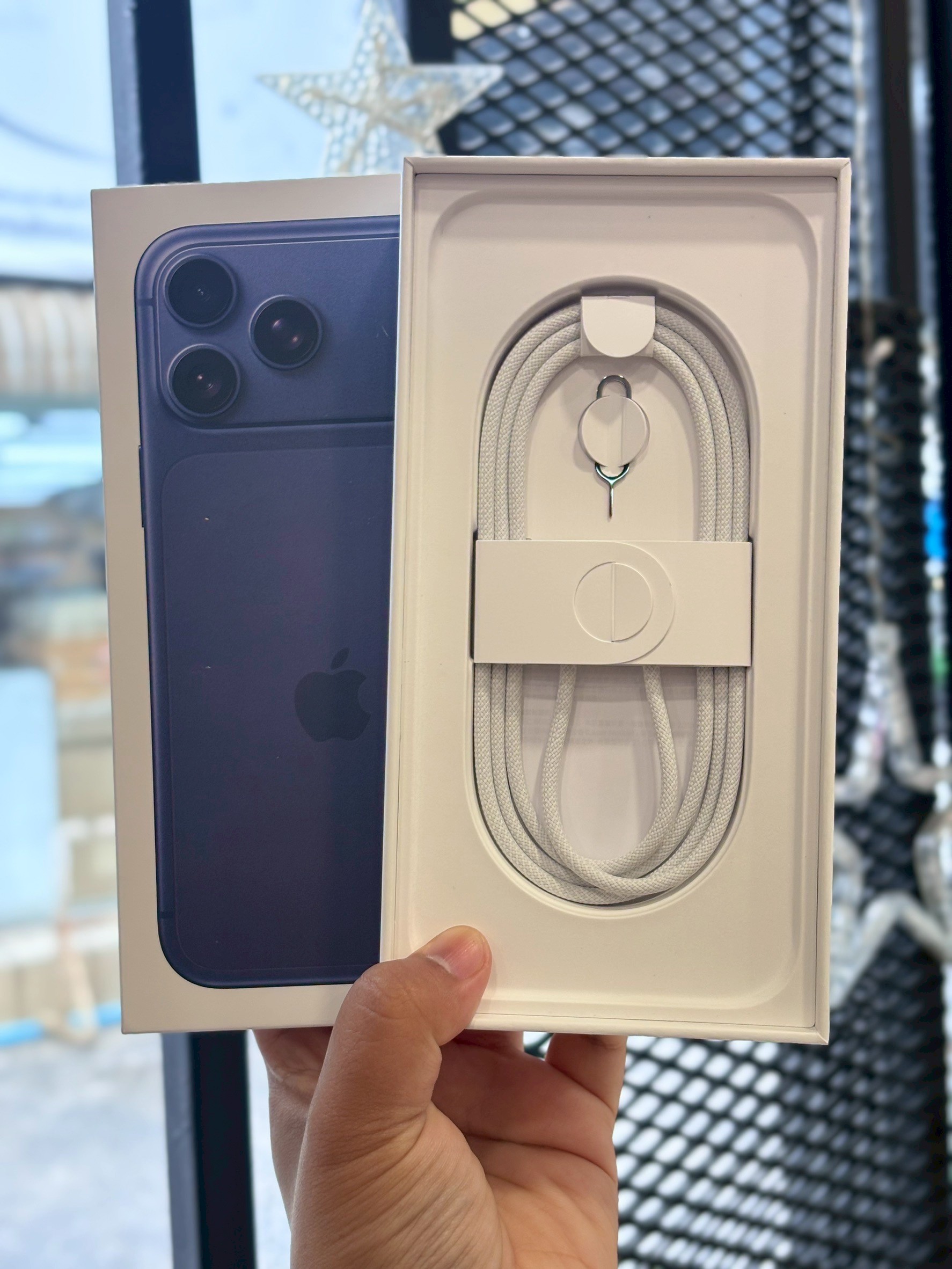 iPhone 17 Pro Max 512GB Deep Blue (มือ1)