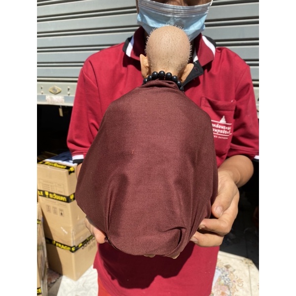 ครูบาศรีวิชัย เนื้อไฟเบอร์กลาส ใส่เกศา กว้าง9นิ้ว สูง11นิ้ว