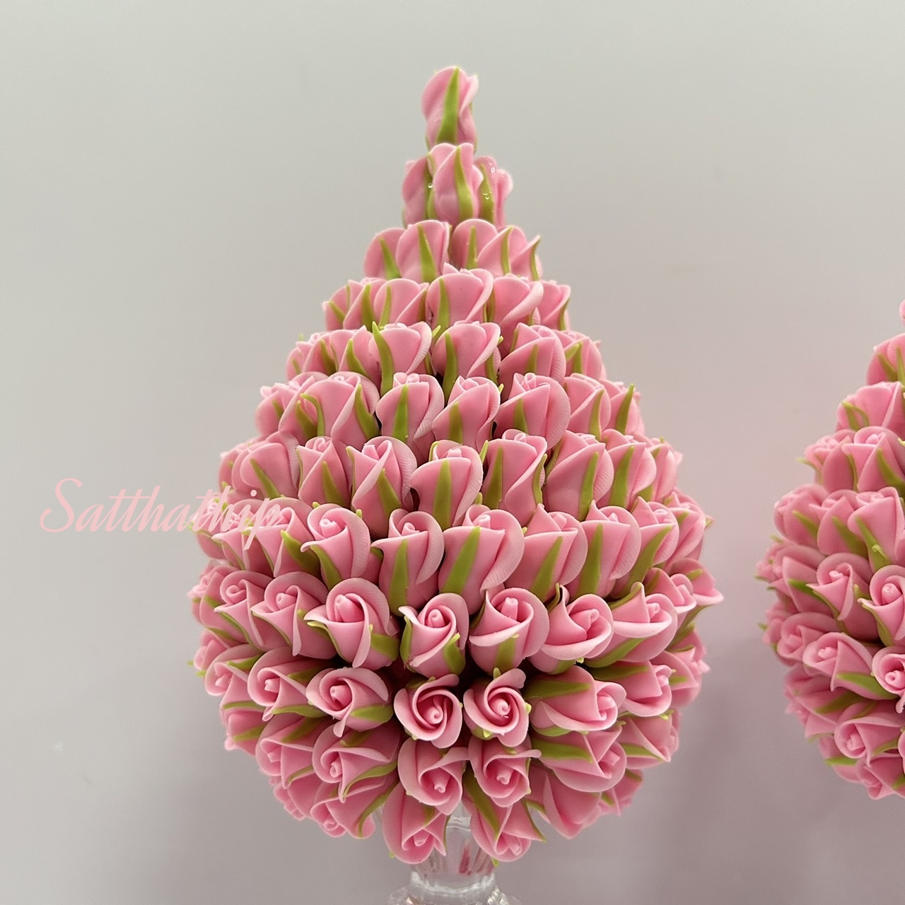 พานพุ่มดอกกุหลาบ ประดิษฐ์จากดิน [4 นิ้ว 2,200 บาท/คู่]