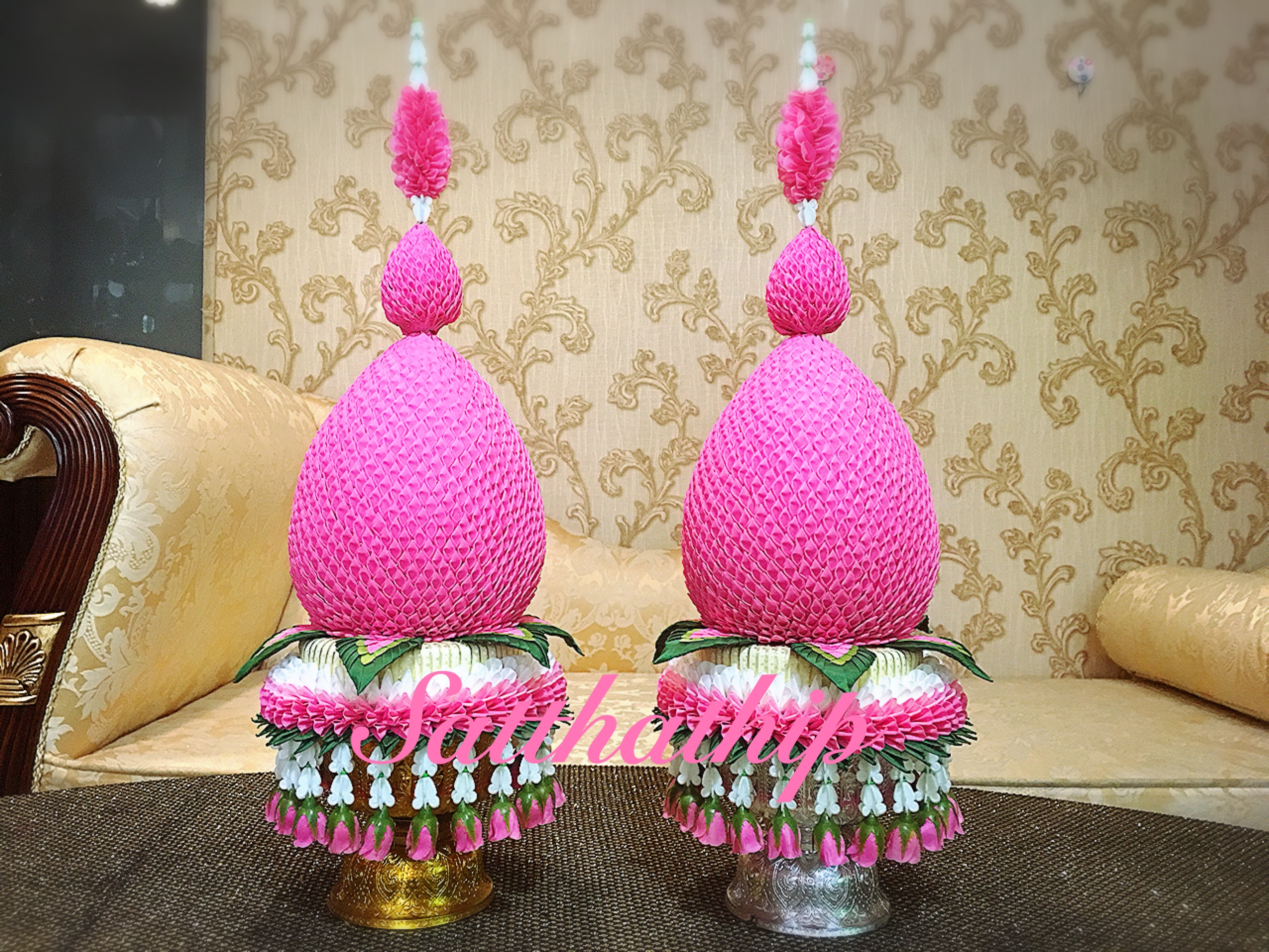 พานพุ่มผ้า สีชมพู - พานพุ่ม สีชมพู - พานพุ่มสักการะ สีชมพู - Phan bush