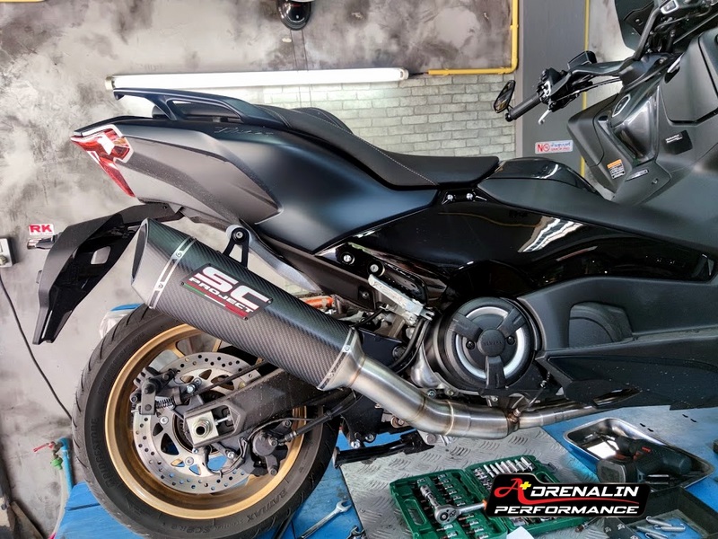 ท่อ Sc-project รุ่น SC1-R สำหรับ Tmax 560, 530 (For Exhibition only)