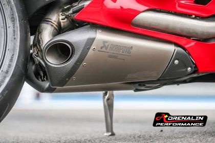 ท่อ Akrapovic full system สำหรับ Panigale V2 (For Exhibition only)