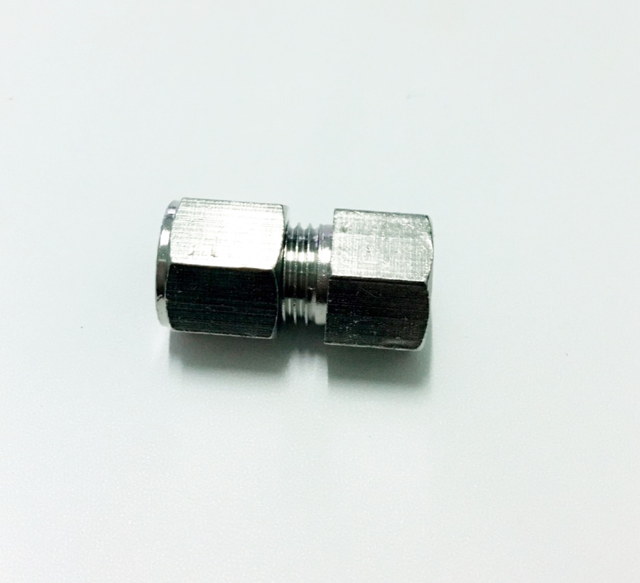 ข้อต่อปลายสายแบบหมุนล๊อค1/4"มีรูเสียบหัวพ่นเกลียว 3/16" 1 รู (แรงดันสูง)