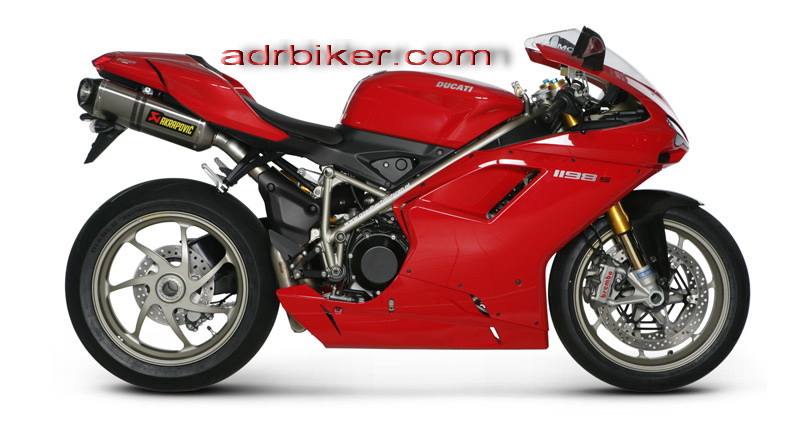 ท่อ Akrapovic สำหรับ 1198, 1098, 848 ทุกปี ทั้ง titanium และ carbon (For Exhibition only)