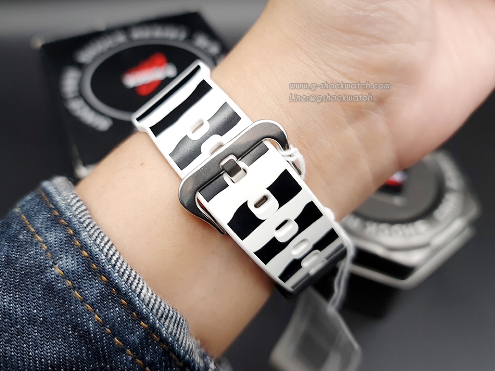 CASIO G-SHOCK นาฬิกาข้อมือ นาฬิกากันน้ำ นาฬิกาของแท้ ประกันศูนย์ CMG 1 ปี รุ่น GLX-6900SS-1J