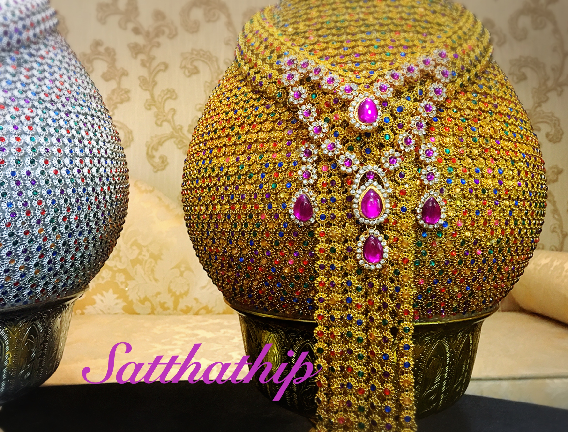 พานพุ่ม - พานพุ่มสักการะ - พานพุ่มเงินทอง - พานพุ่มนพเก้า [12 นิ้ว/ 6,800บาท/คู่]