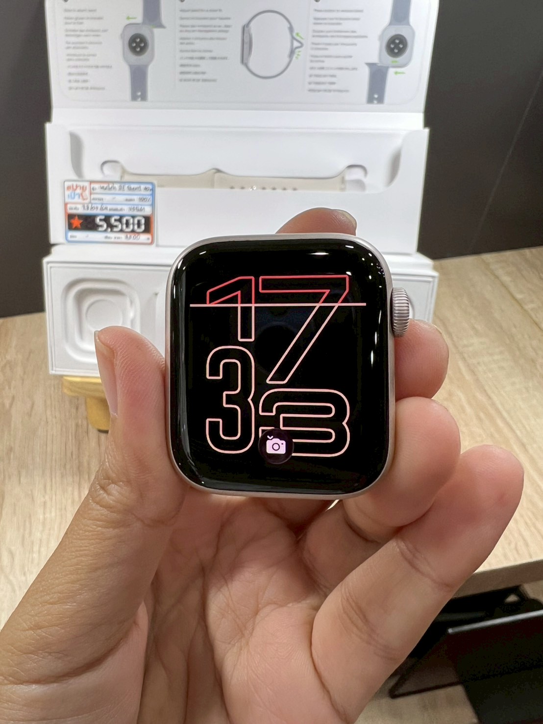 Apple Watch SE GPS อะลูมิเนียม 40 มม. (GEN 2) สี Starlight