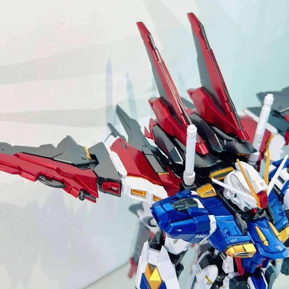 Eagle Model - 1/100 Force Impulse Metallic ver.