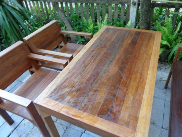 ชุดโต๊ะเก้าอี้สนามร้านอาหาร 6 ที่นั่ง วางกลางแจ้งได้