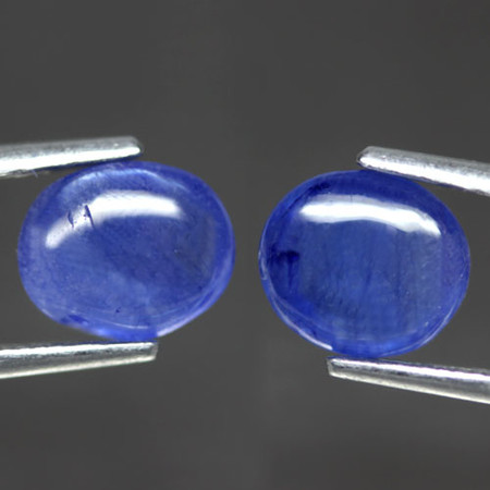 พลอยไพลิน (Blue Sapphire) 4.65 กะรัต 2 ชิ้น