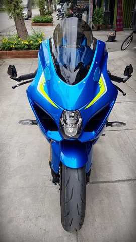 ชิวหน้า Zero Gravity WindScreen สำหรับ GSXR1000 L7