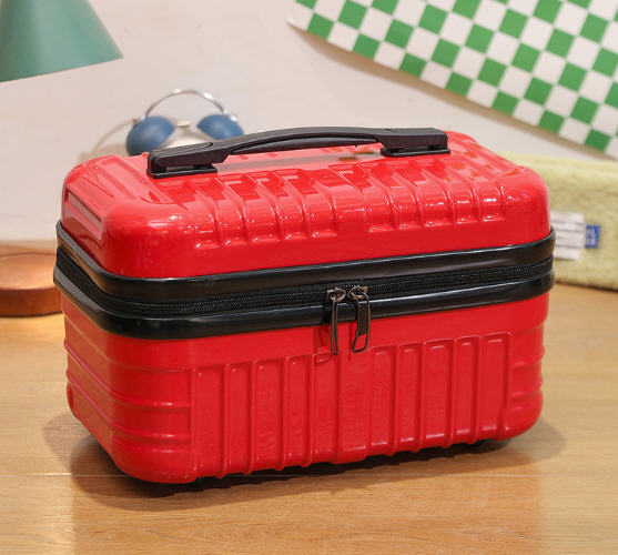 กระเป๋าเดินทาง,กระเป๋าเดินทาง16นิ้ว,17นิ้ว,18นิ้ว,กระเป๋าใส่เครื่องสำอาง,สกรีนโลโก้,มีระบบล็อค,ไม่มีตัวล็อค