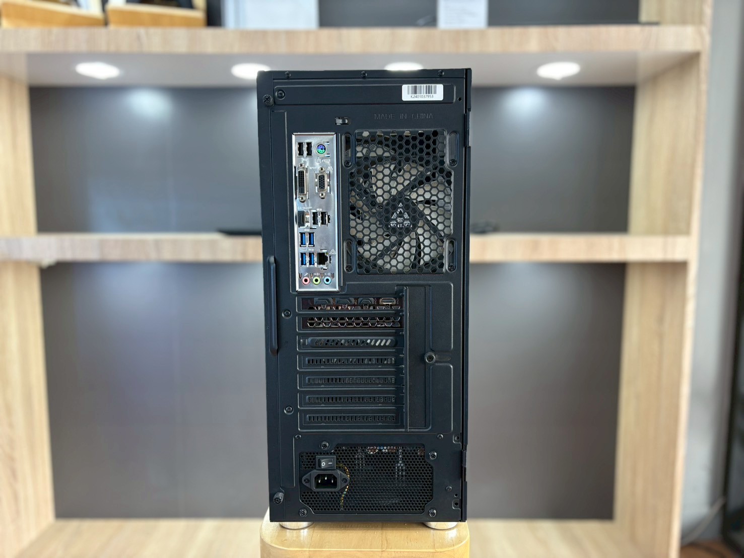 PC ประกอบ AMD Ryzen 5 5500/Ram 16GB/SSD 500GB/GIGABYTE GEFORCE RTX 3050