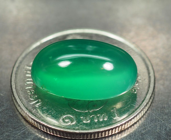 คาลซิโดนีสีเขียว (Green Chalcedony) 6.35 กะรัต