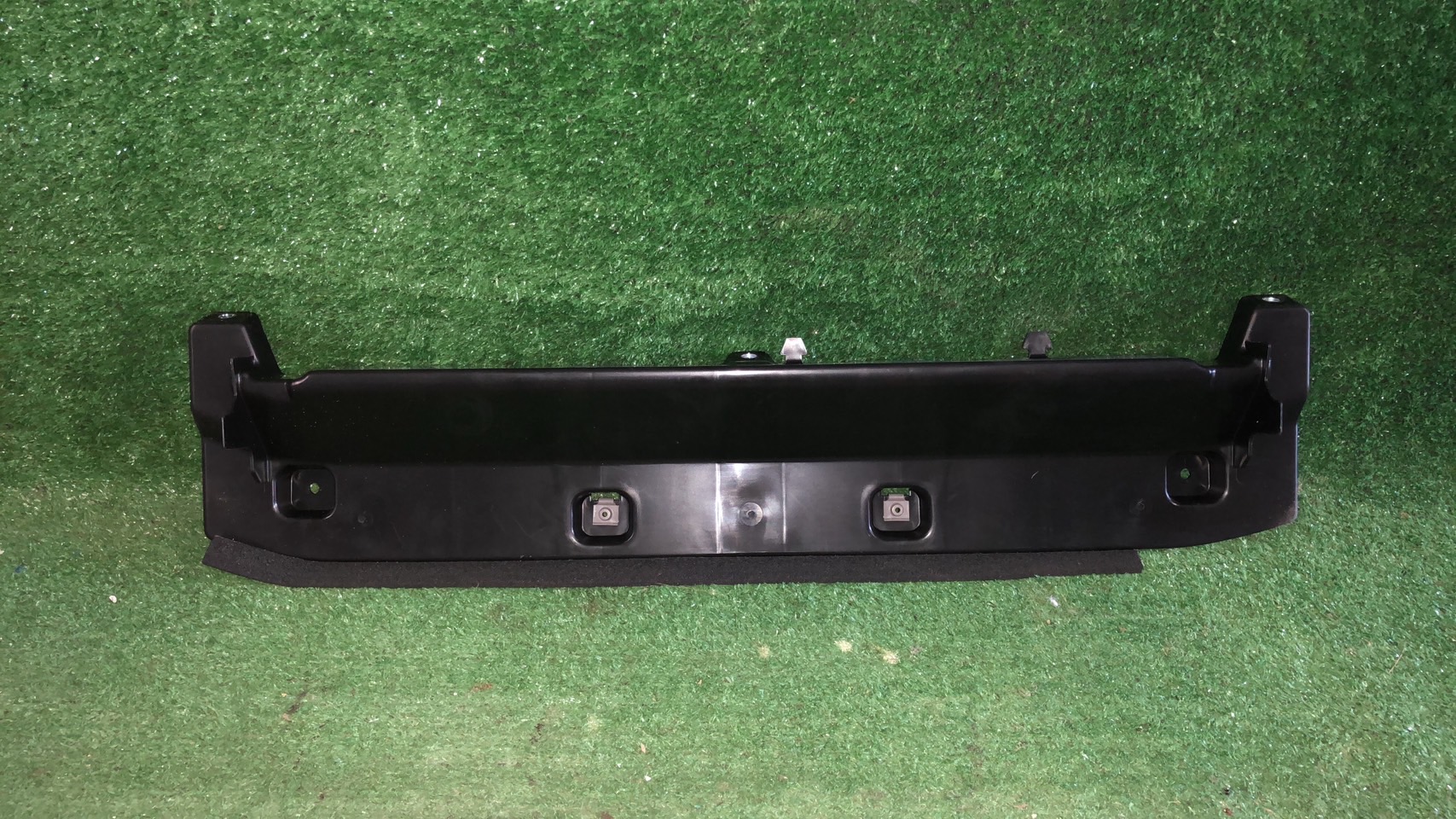 พลาสติกใต้เครื่อง Mazda2 2015