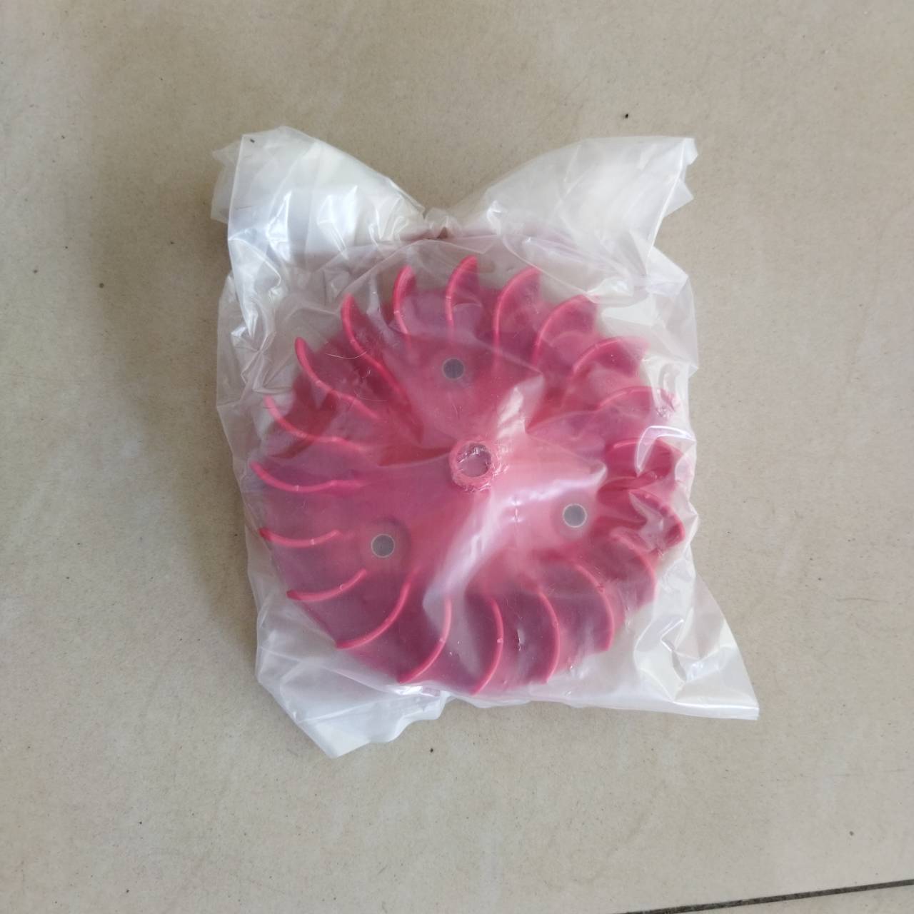 5VV-E2611-10 ใบพัดสีแดง MIO MX 2004-2005 อะไหล่แท้ YAMAHA