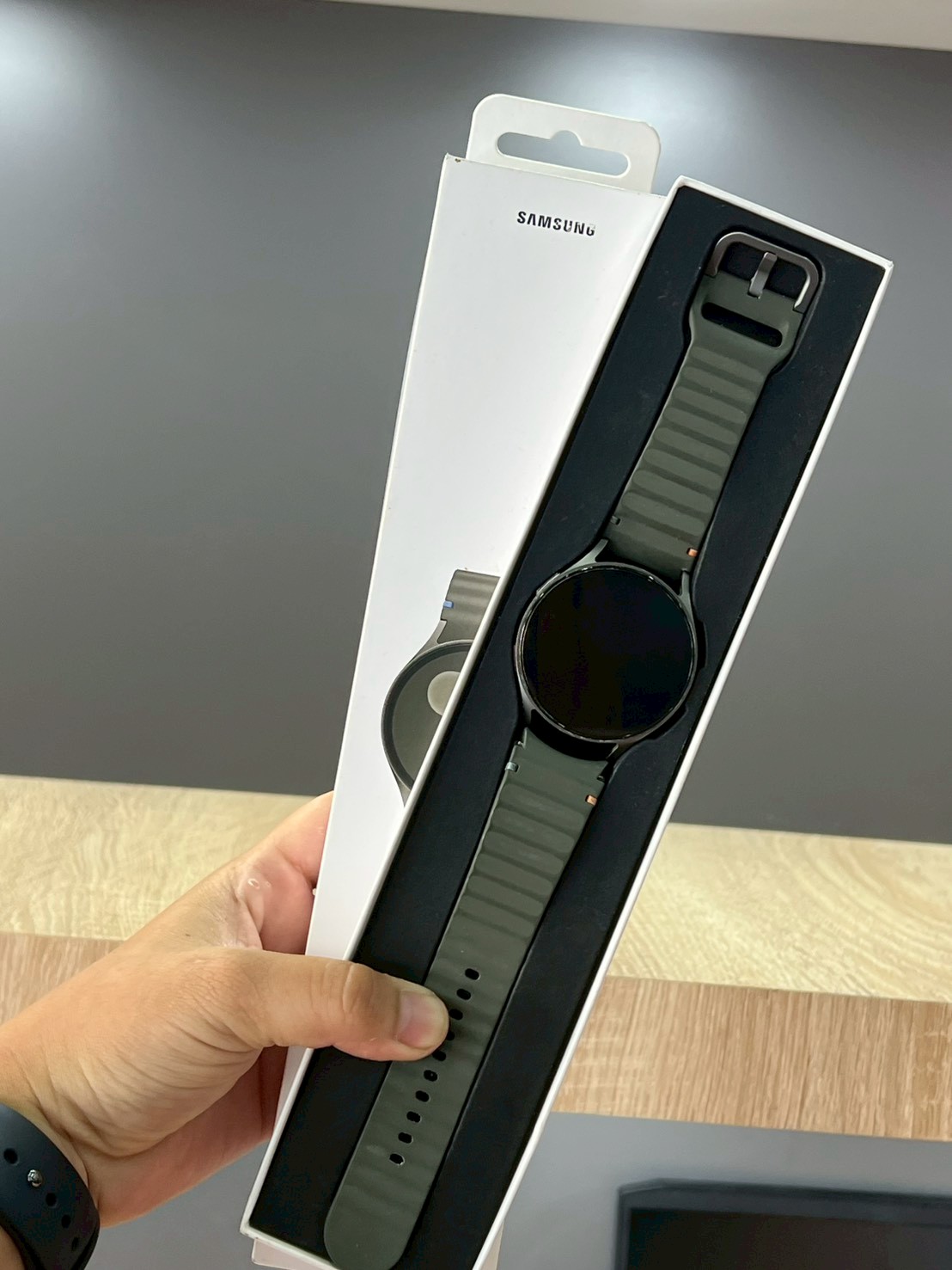 Samsung Galaxy Watch7 (Bluetooth, 44mm)