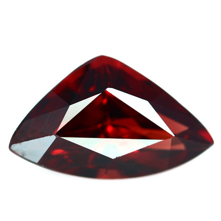 พลอยโกเมน (Garnet) 1.62 กะรัตแดงสวย