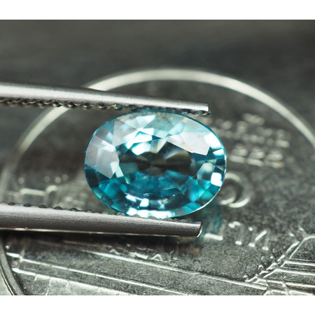 เพทาย (Blue Zircon) 1.60 กะรัตสีฟ้า