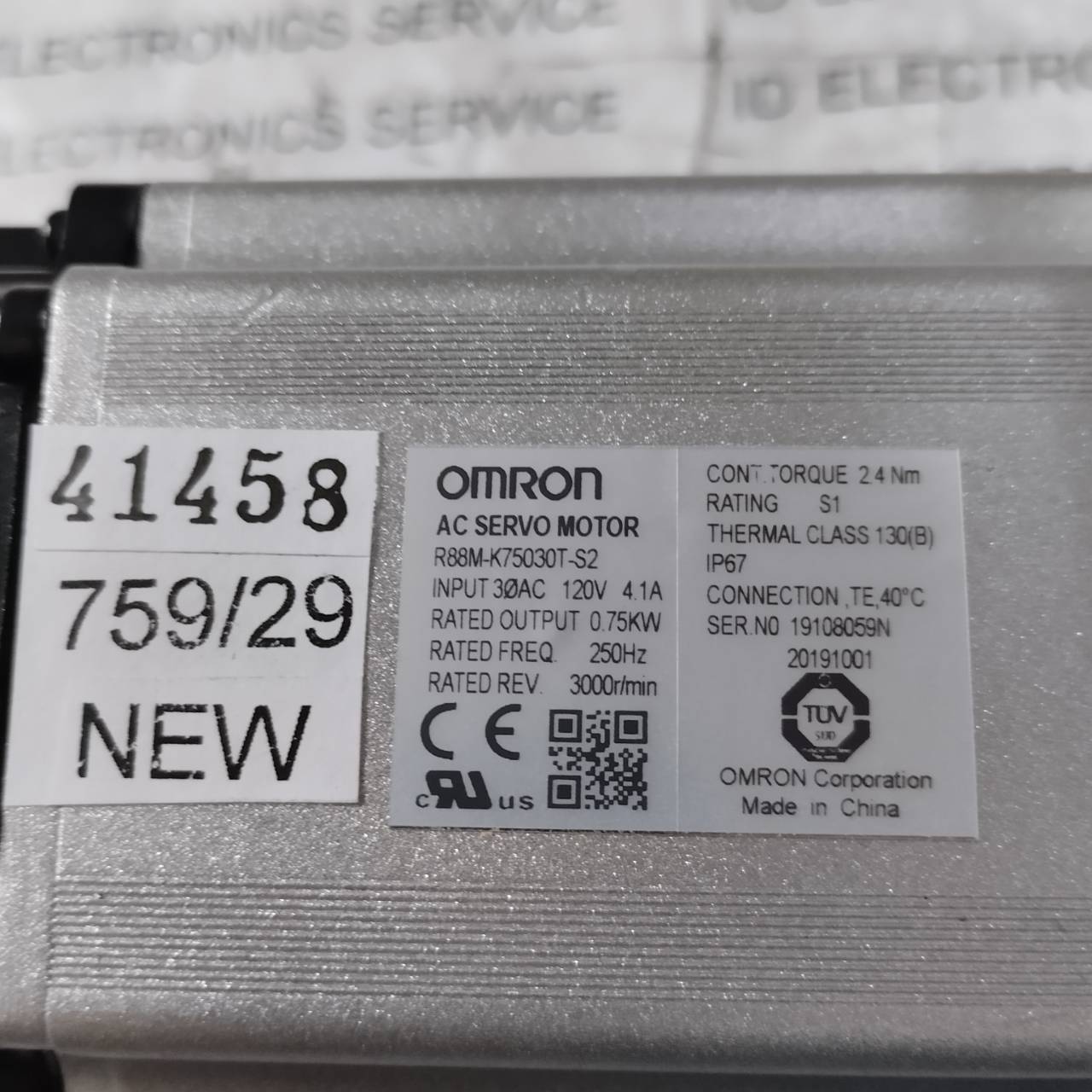 R88M-K75030T-S2 OMRON SERVO MOTOR