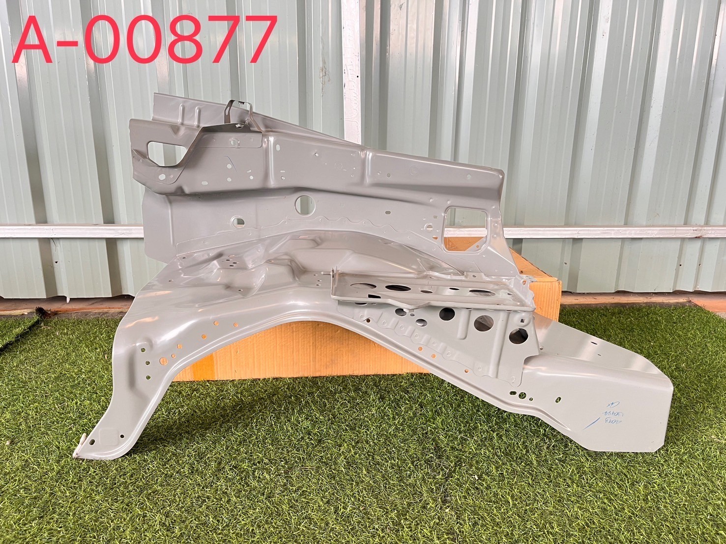 เหล็กซุ้มล้อหน้า L Isuzu D-Max 2012-19 แท้ใหม่