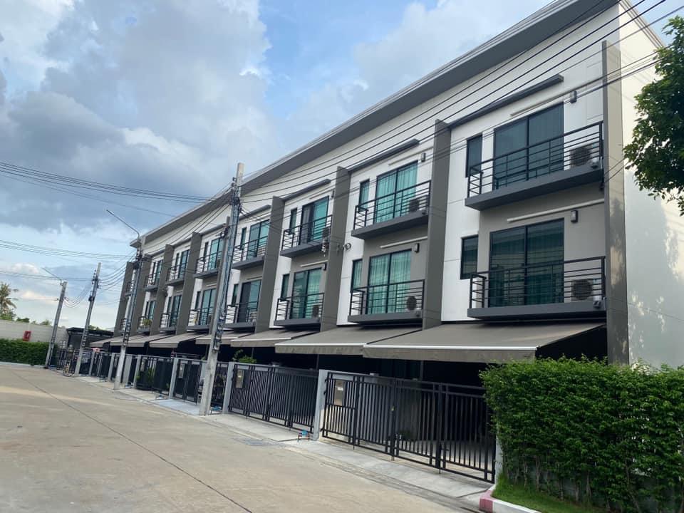 Baan Klang Muang Ratchaphruek-Rama5 for Rent