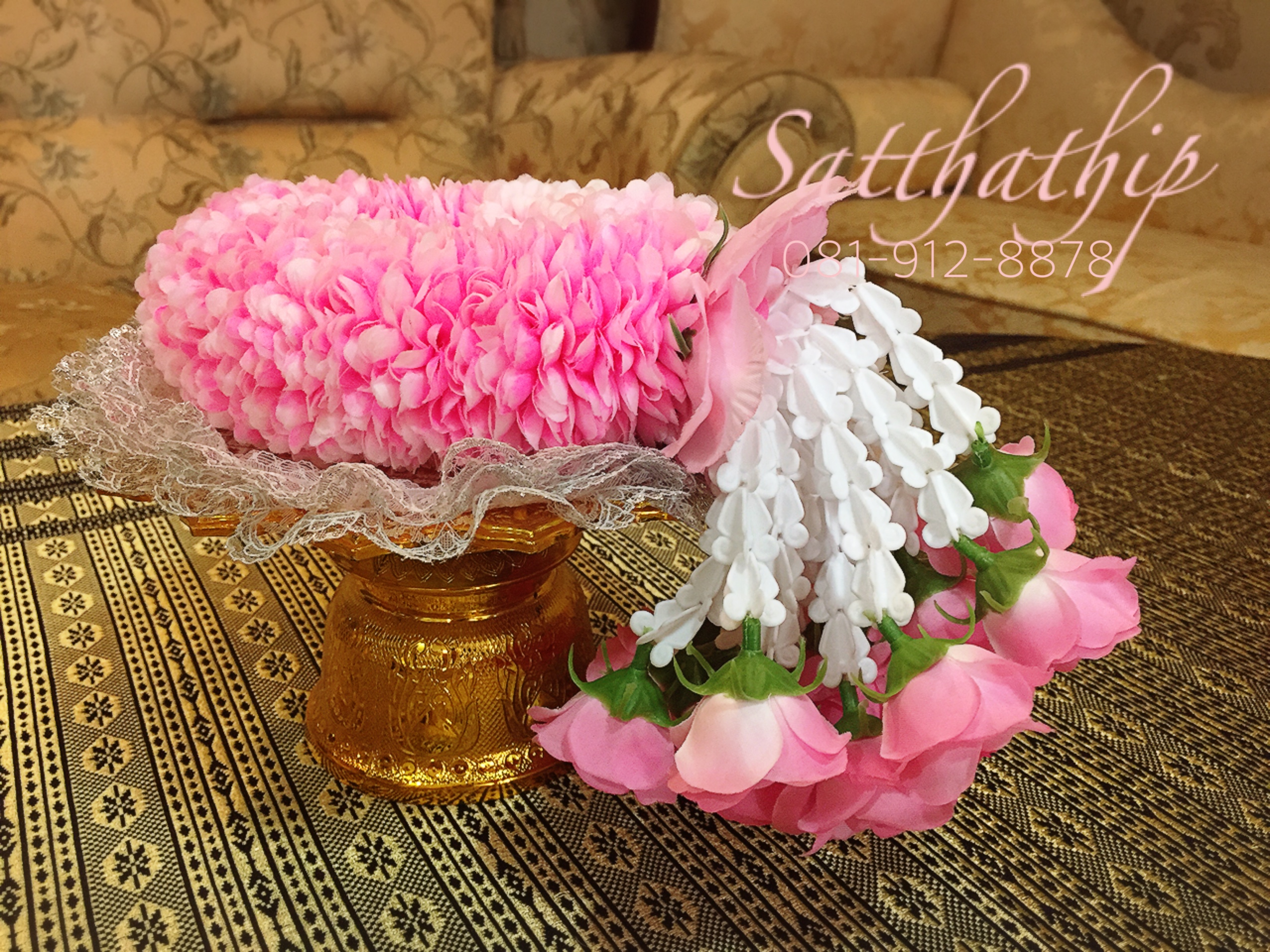 พวงมาลัยผ้า ดอกมัม สีชมพูอ่อน - พวงมาลัยผ้า - Fabric garland