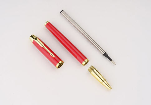 ปากกาลูกลื่น,ปากกา,0.5mm