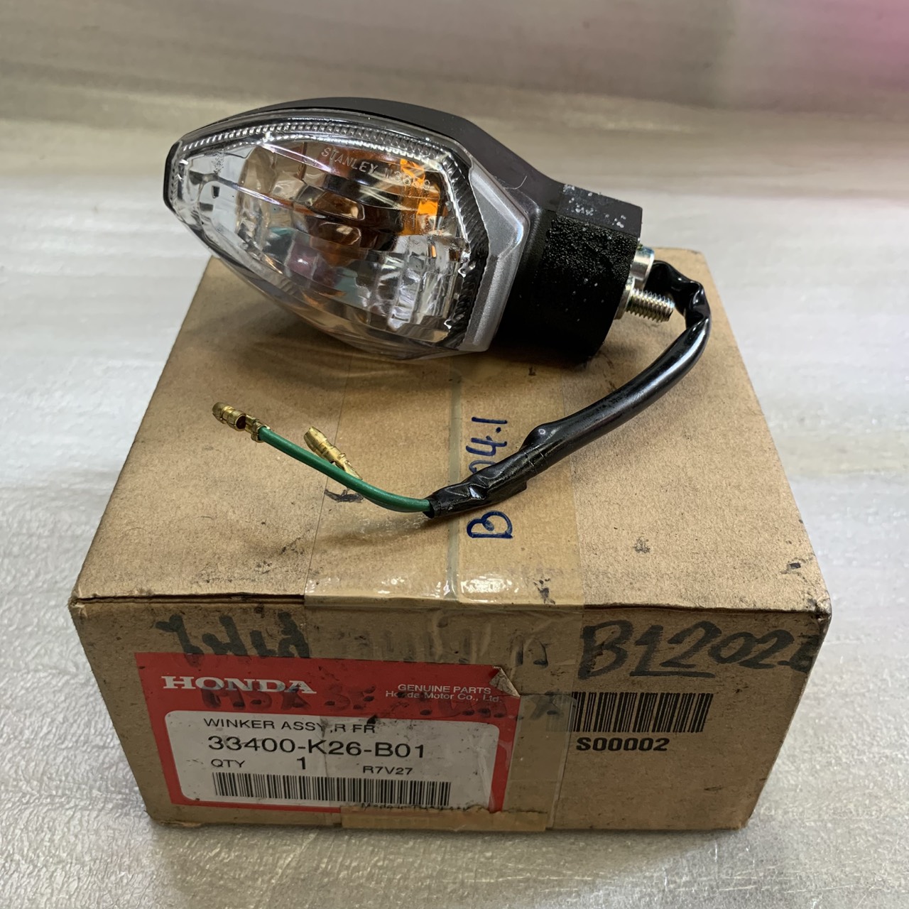 33400-K26-B01 ชุดไฟเลี้ยวหน้าด้านขวา (12 โวลต์ 10 วัตต์) MSX125SF 2016-2020 อะไหล่แท้ HONDA