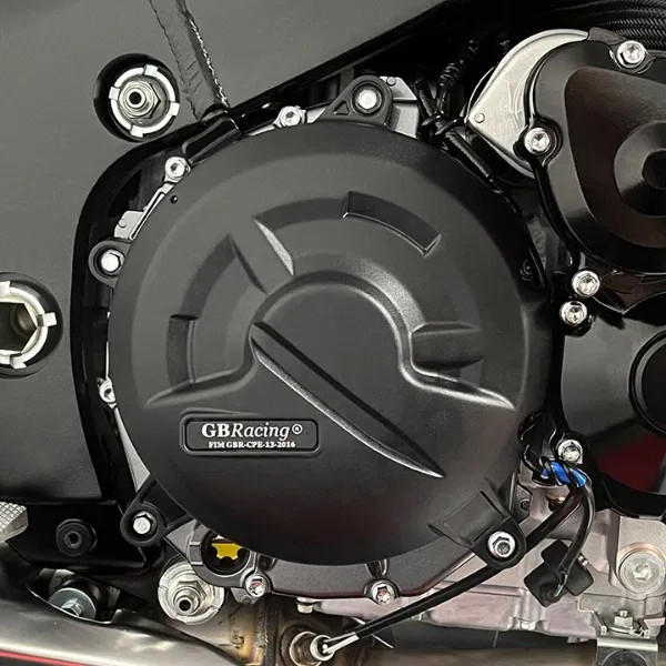 GB Racing ครอบเครื่อง 2ชิ้น สำหรับ Hayabusa 2021+